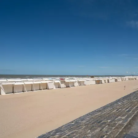 Апартаменты Sealing With Balcony By Interhome *