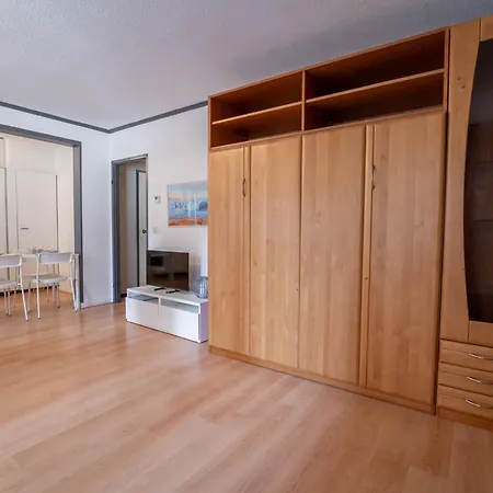 Sealing With Balcony By Interhome