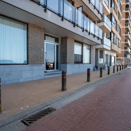 Sealing With Balcony By Interhome