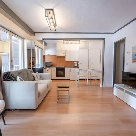 Апартаменты Sealing With Balcony By Interhome